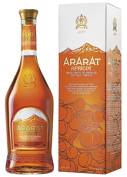 Крепкий алкогольный напиток Ararat Apricot 0.5л в коробке
