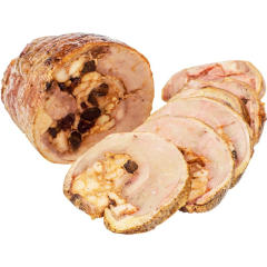 Мясо к пиву Рулет из утки, запеченный с клюквой и черносливом