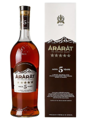 Бренди Ararat 5 лет 0.7л в коробке